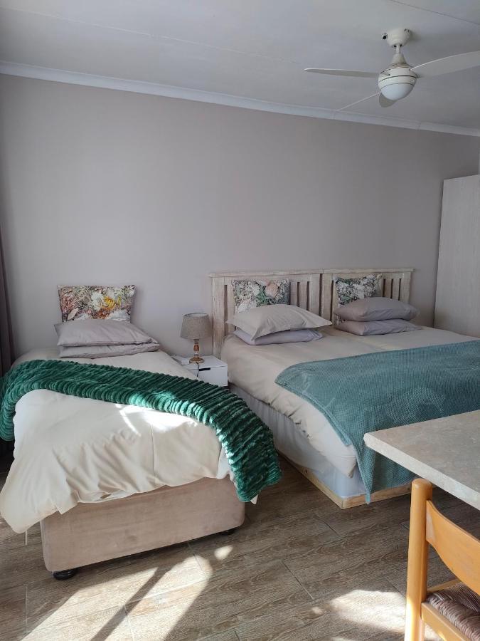 Cove View B&B East London Kültér fotó